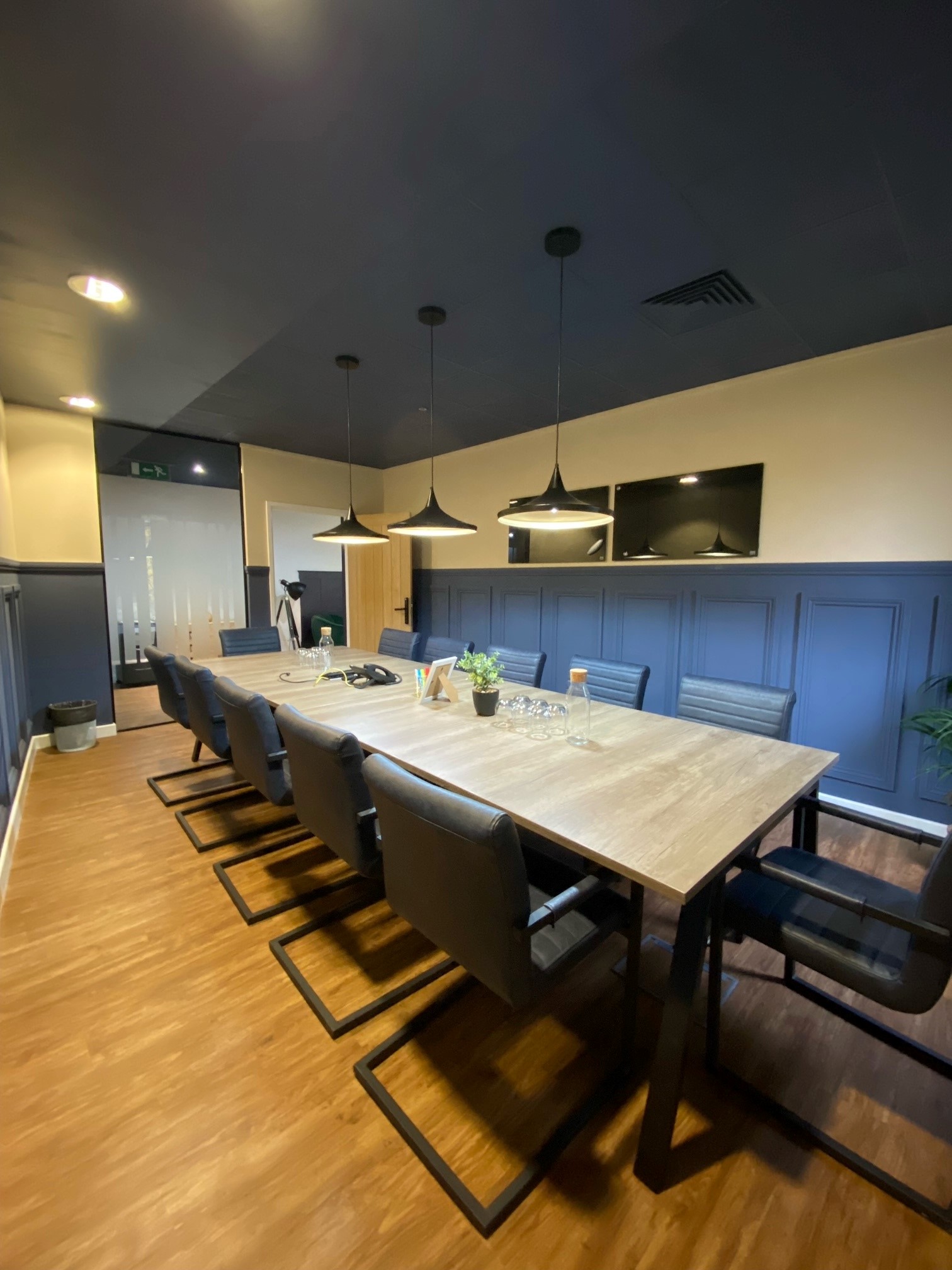 Vision Offices - Saxon House photo 11