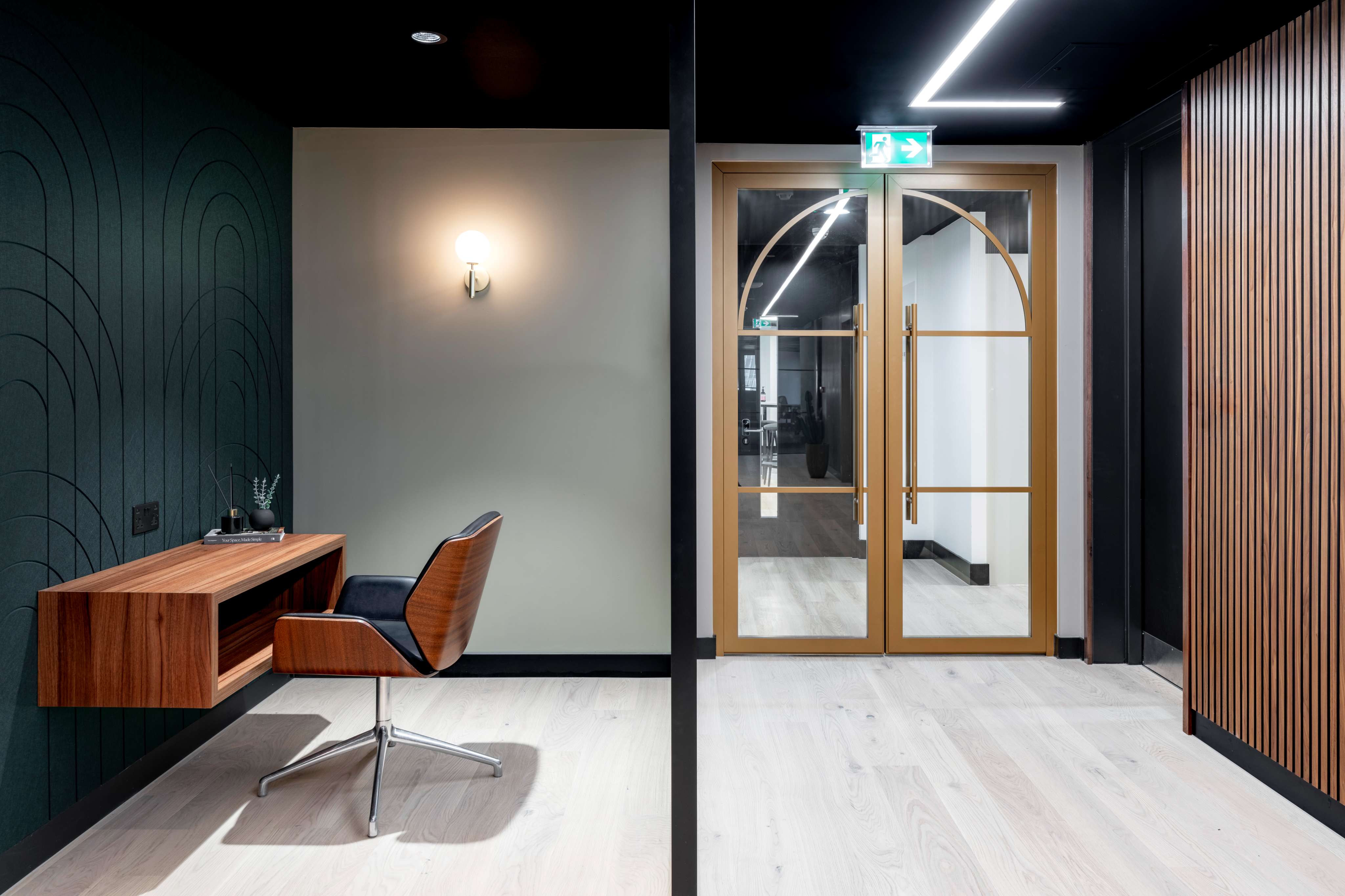 18 King William Street photo 5