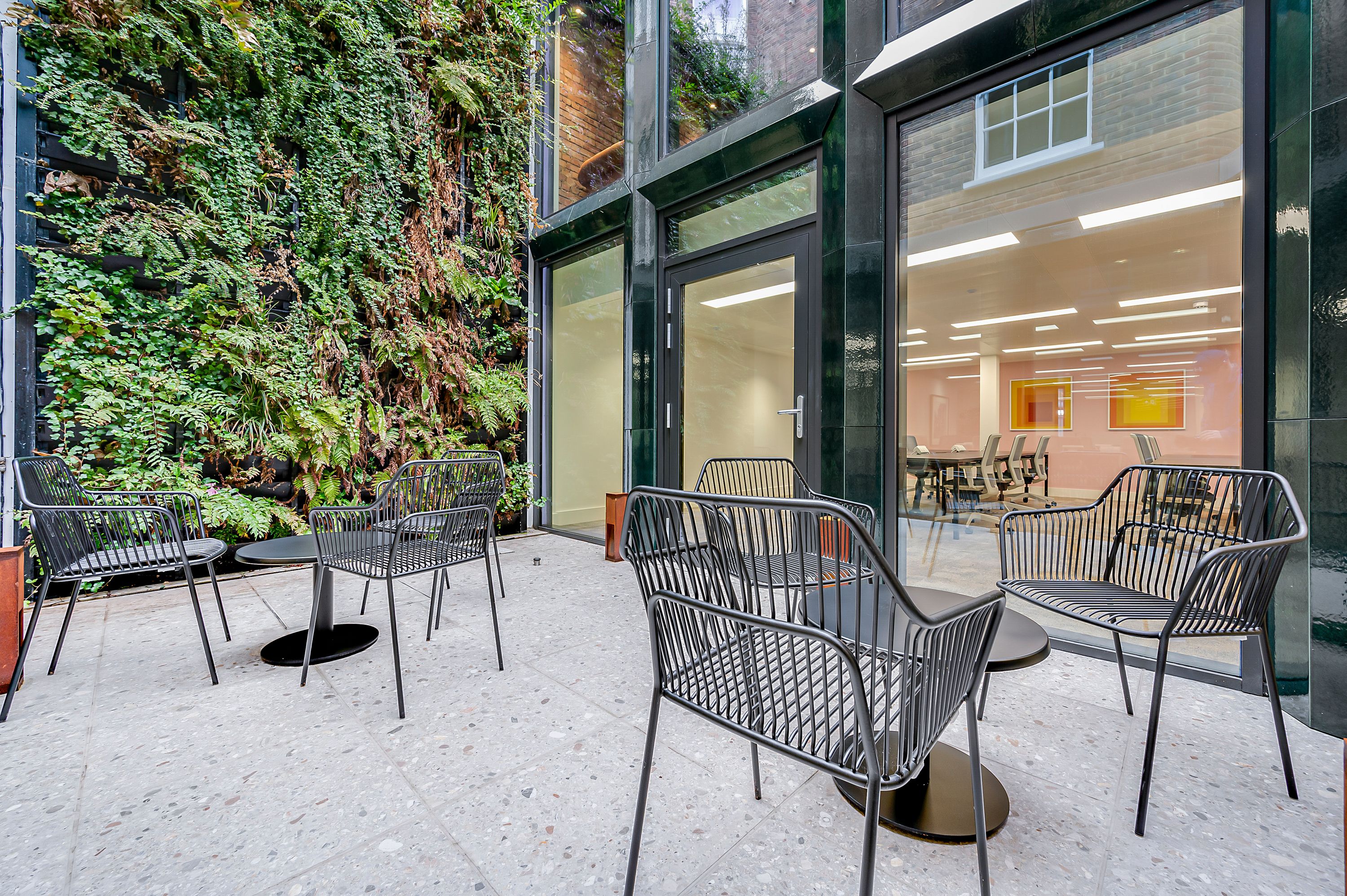 13-14 Welbeck Street photo 5