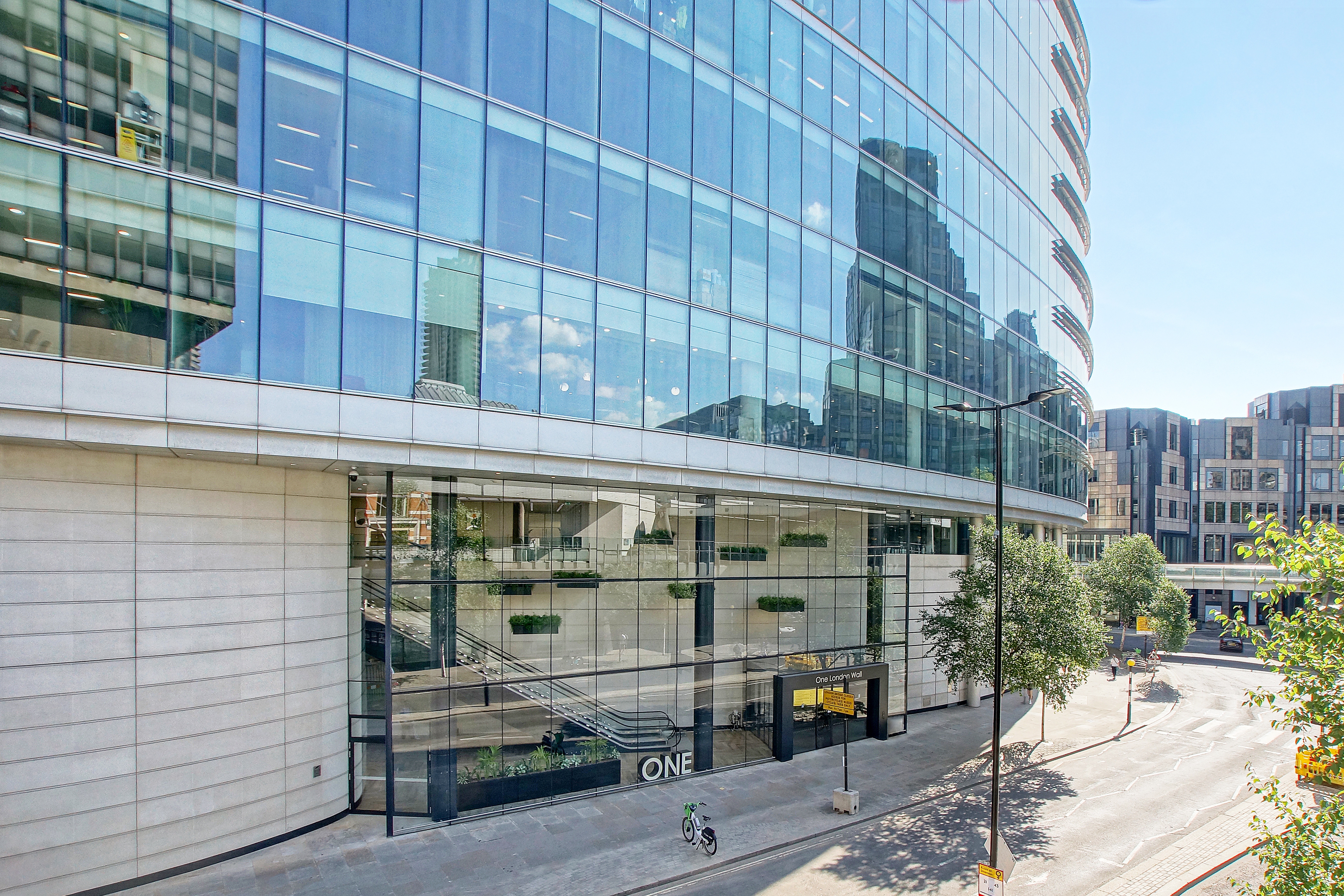 One London Wall photo 2