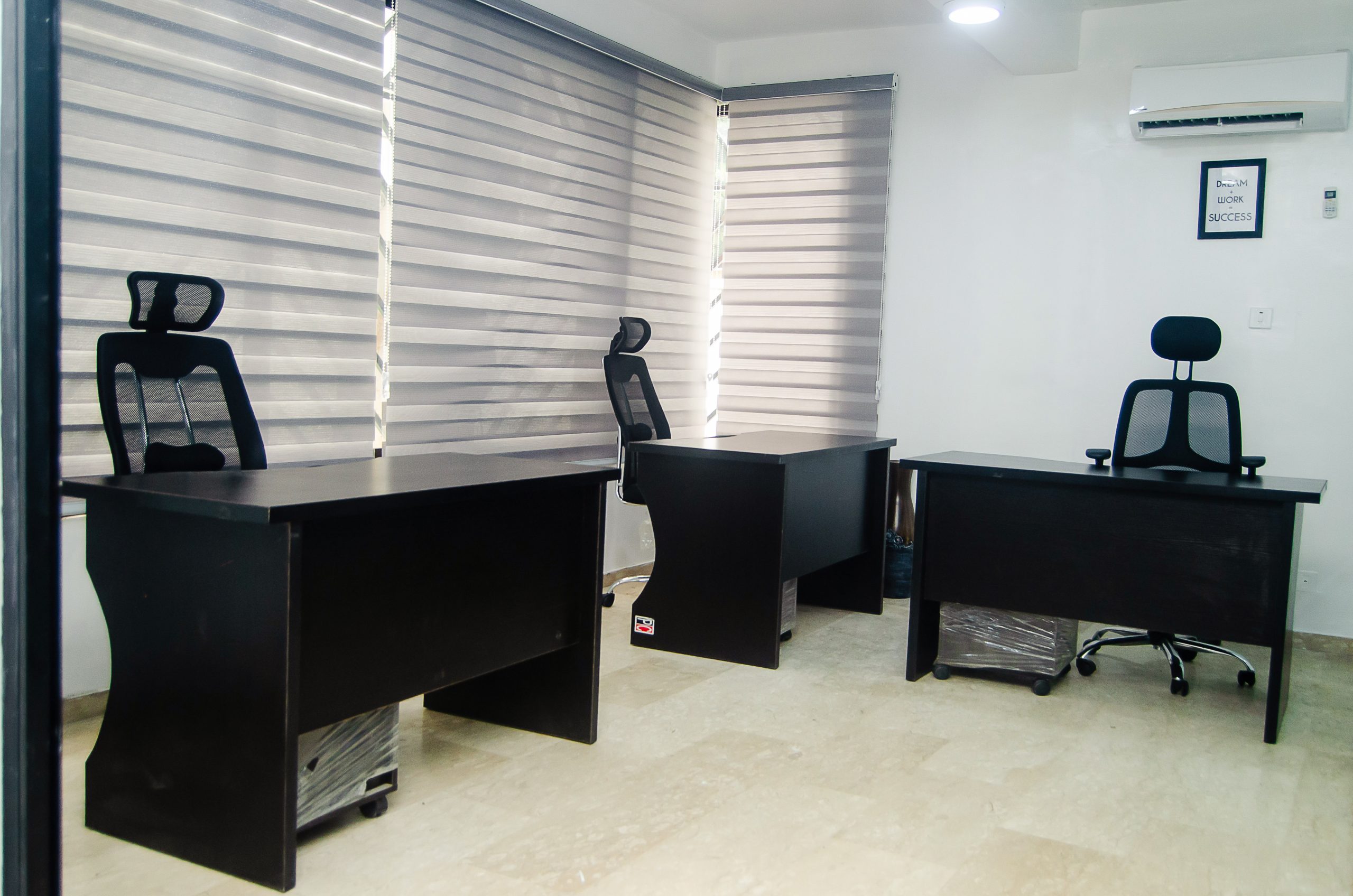 Victoria Island photo 2