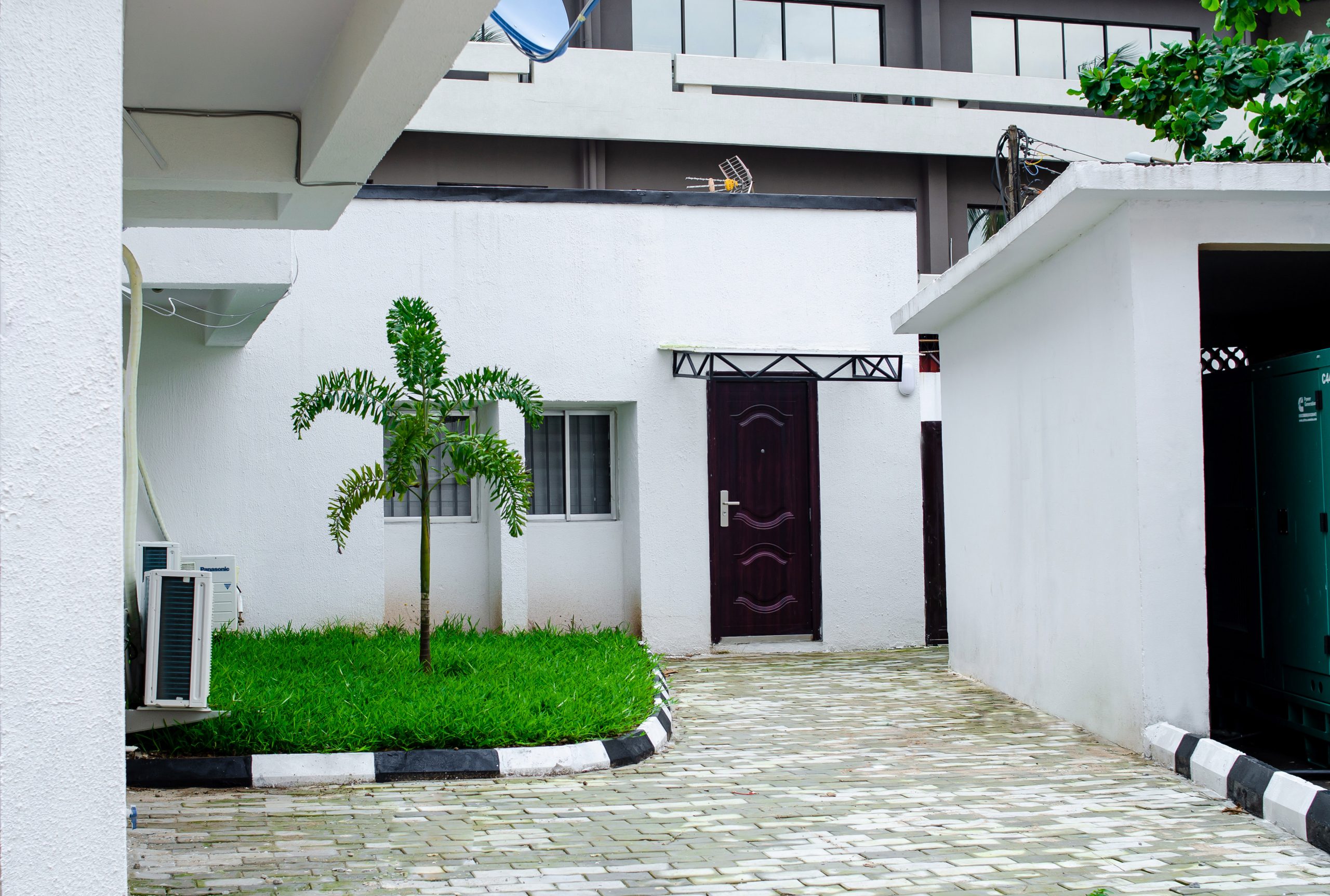 Victoria Island photo 6