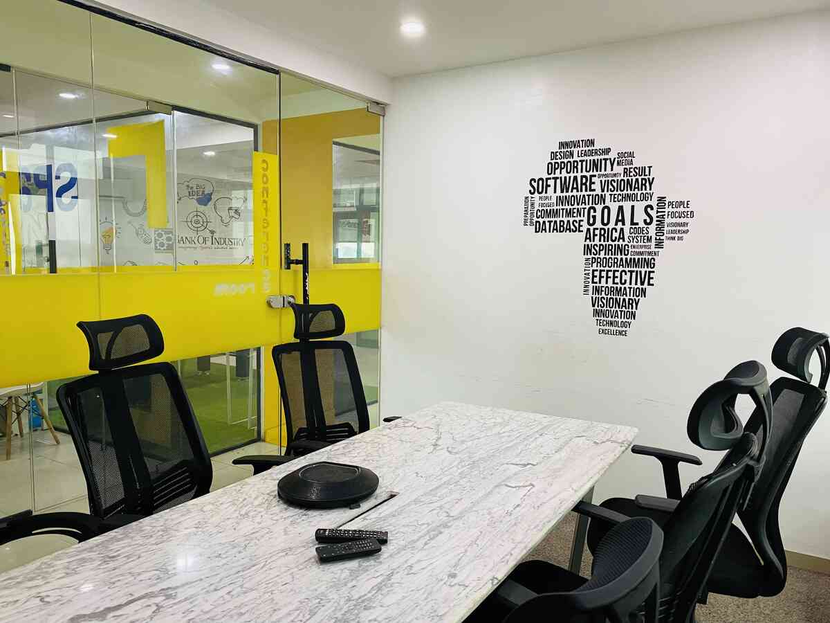 Lagos photo 9