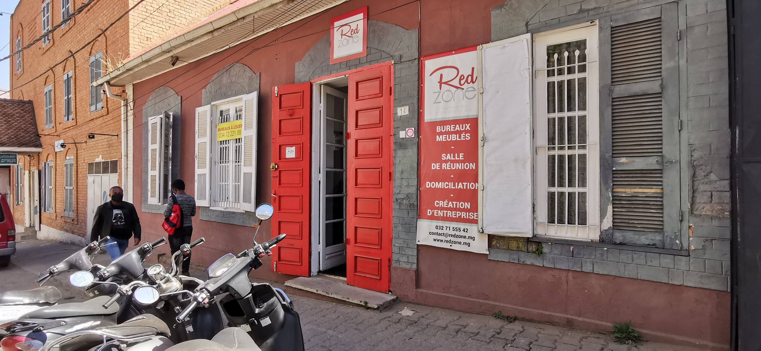 RedZone Ambatonakanga photo 2