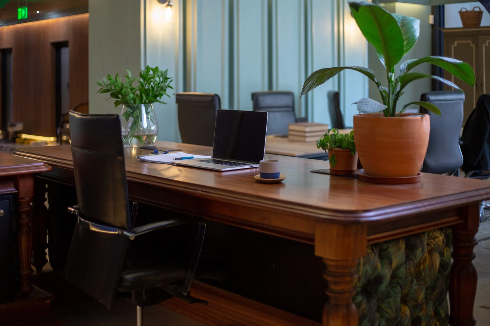 Ambassade photo 2