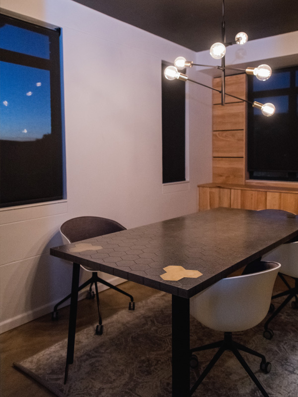 Manhattan Co|Working photo 4