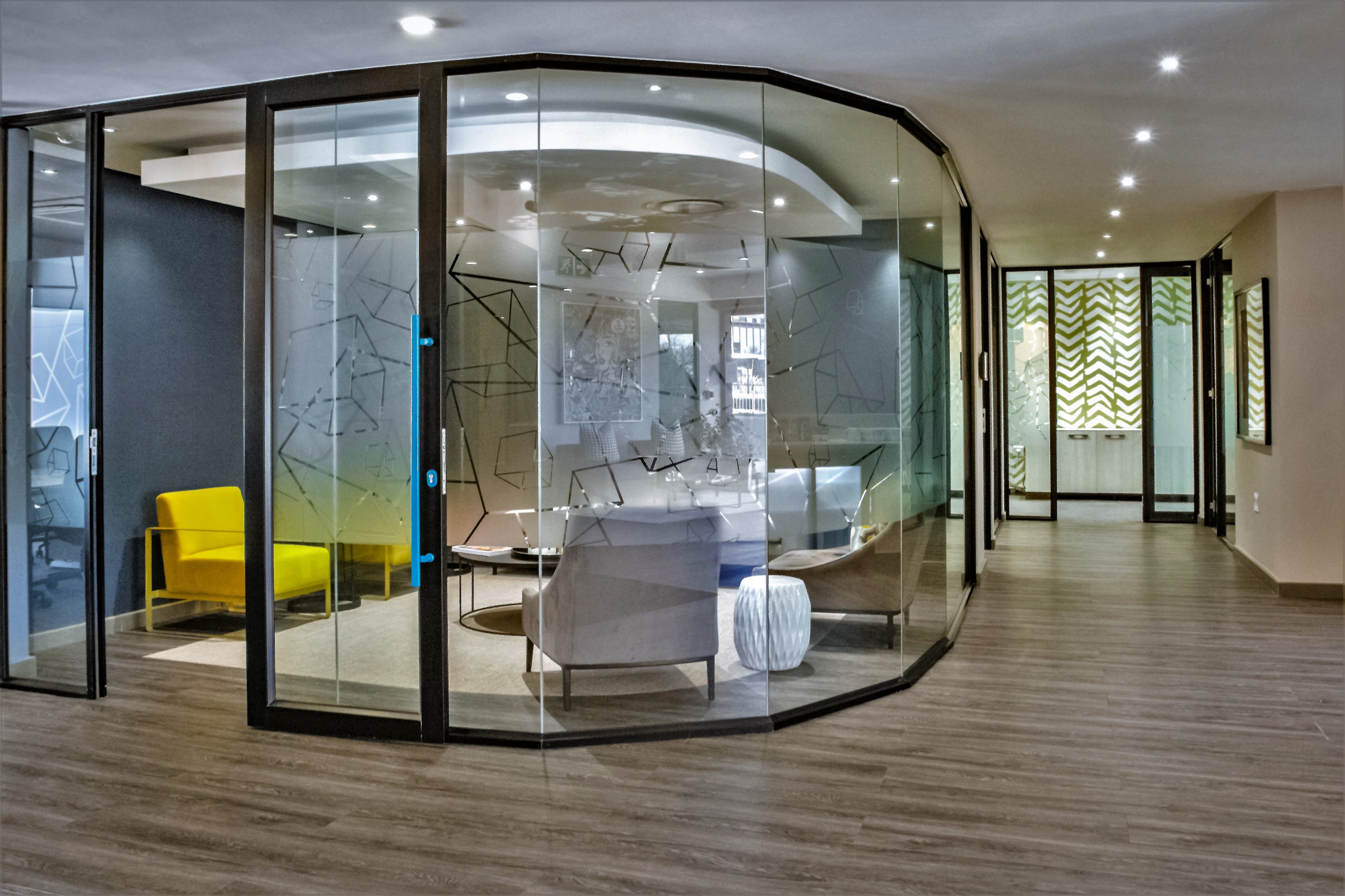 BRYANSTON photo 8