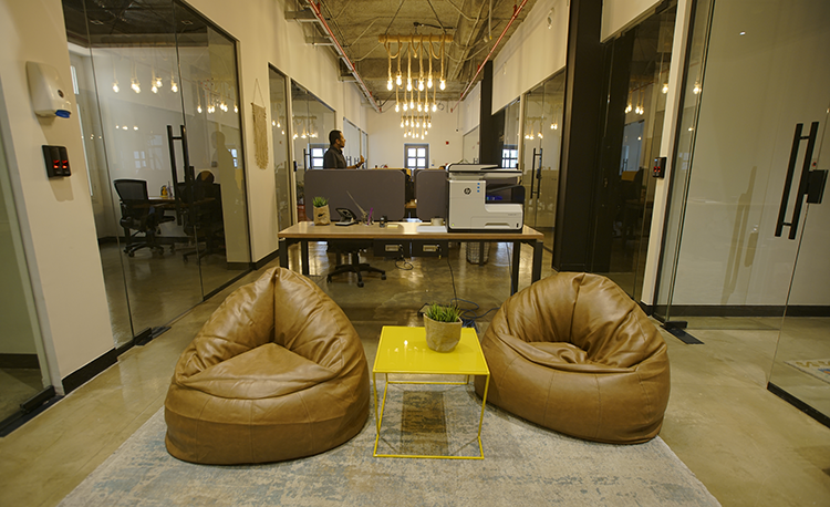 Startup Hub Digital photo 3