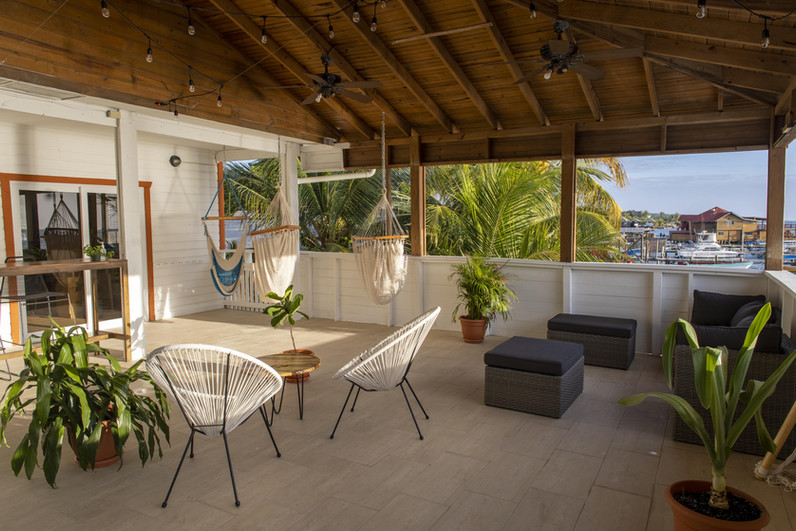 Roatan Beach Desk photo 4