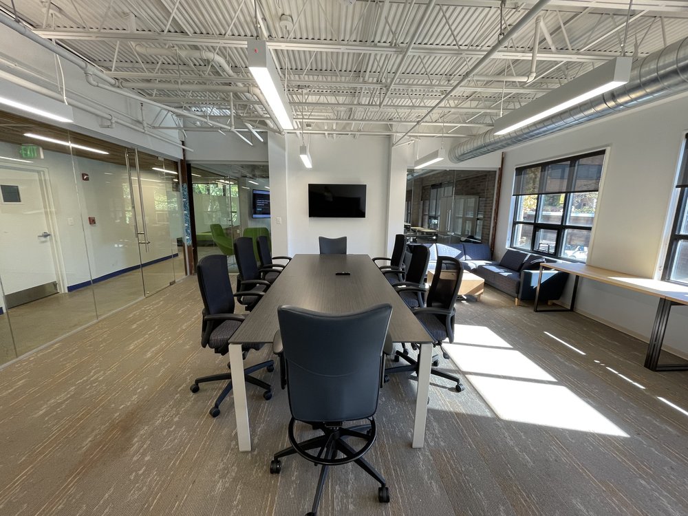 The Loop Powered by 25N Fairfax  photo 8