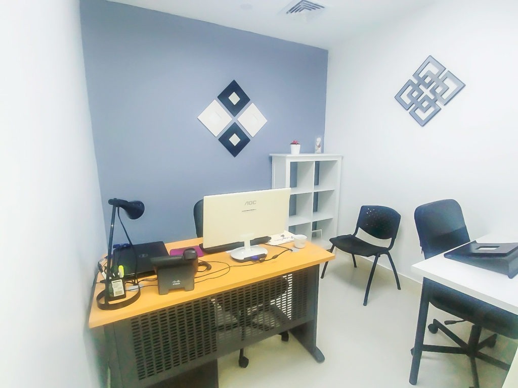 FreeWorking photo 2