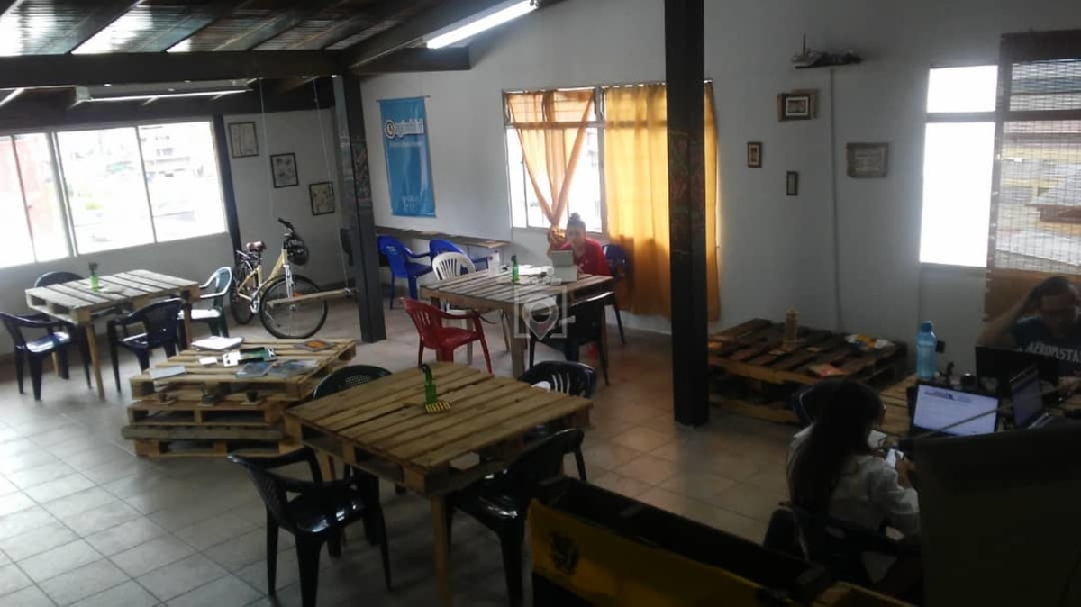 La Colmena Business Center