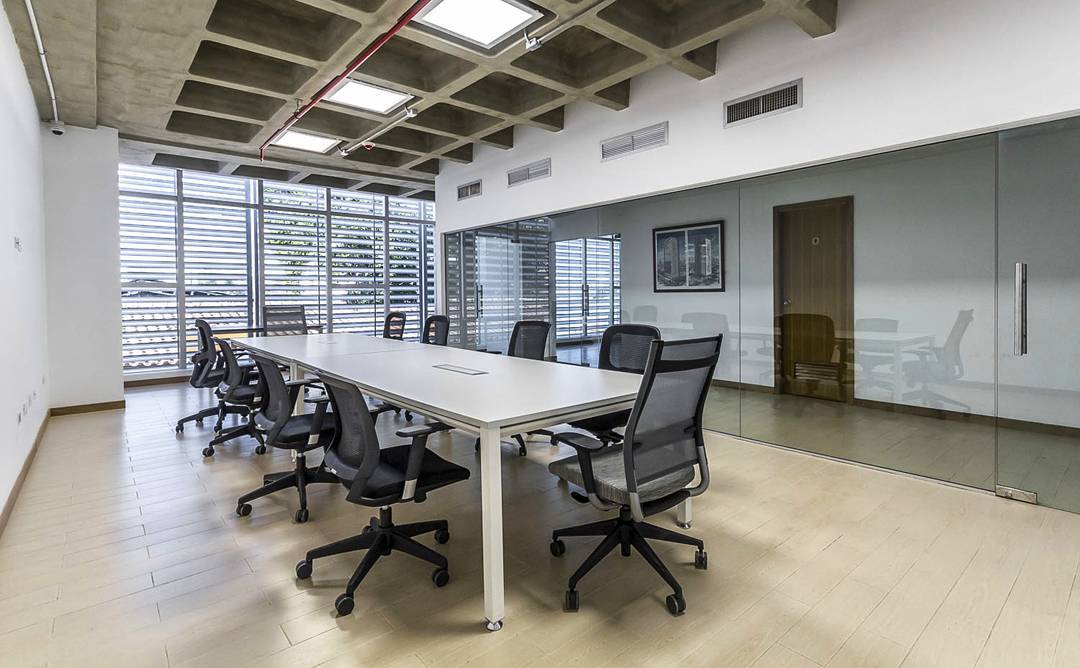 Business Tower 13 photo 6
