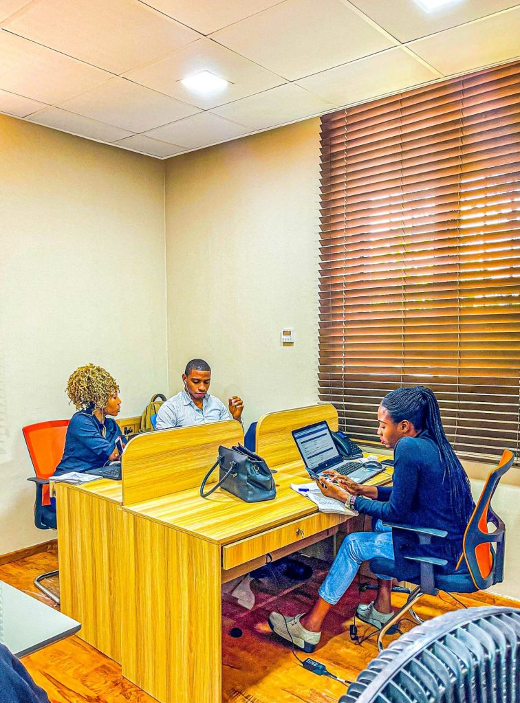 Work and Connect photo 8