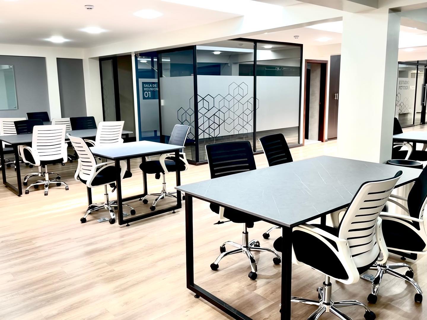 La Ofi photo 2