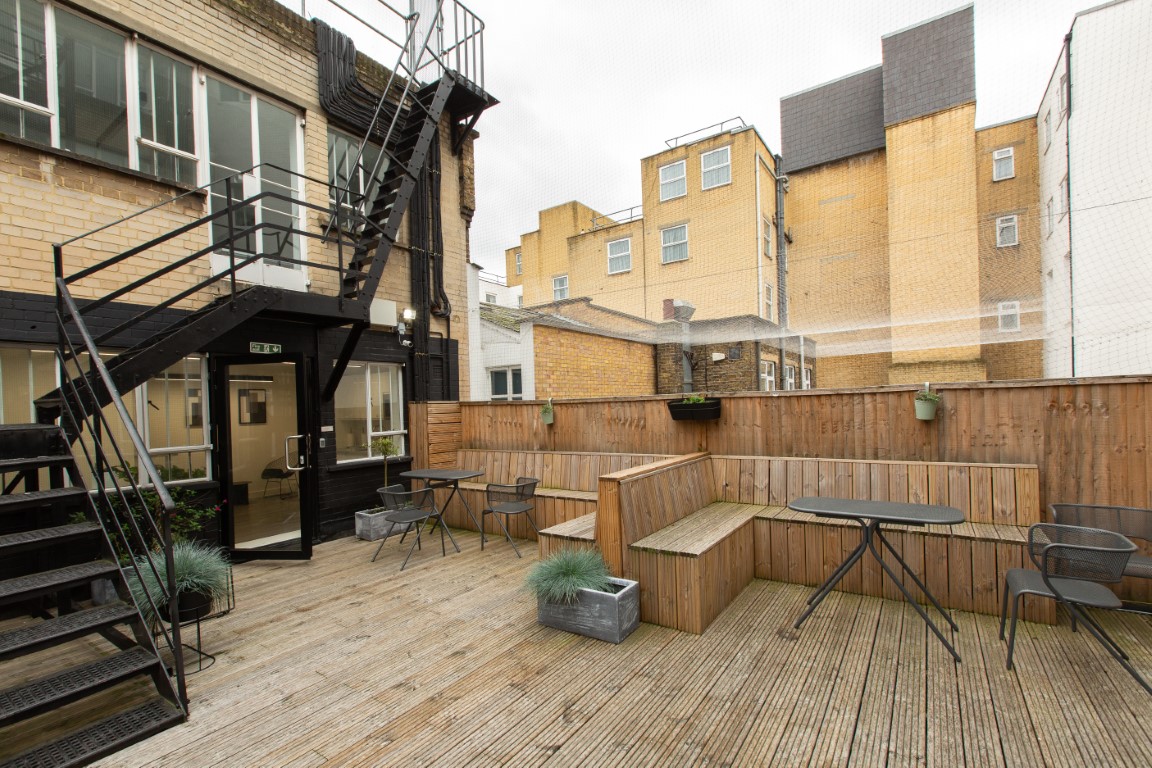 12 David Mews photo 9