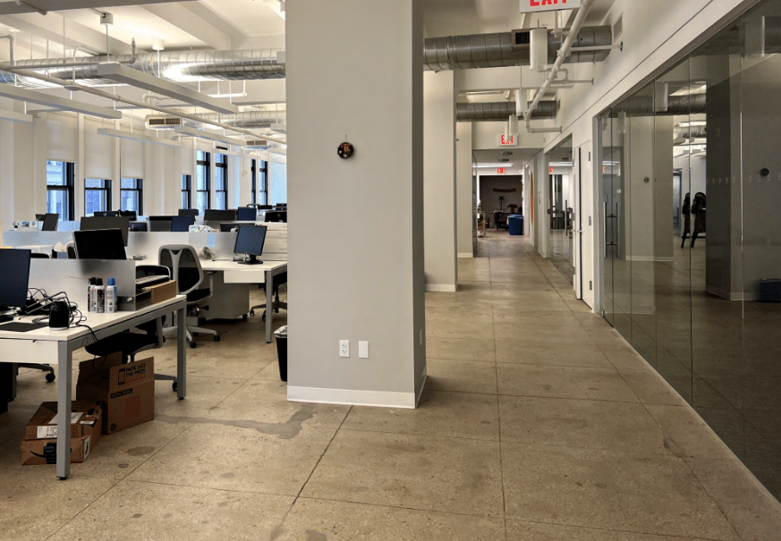 381 Park Avenue South photo 3