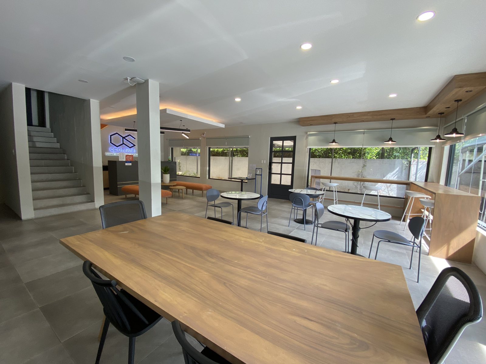 50 Esteban Abada Street, photo 10