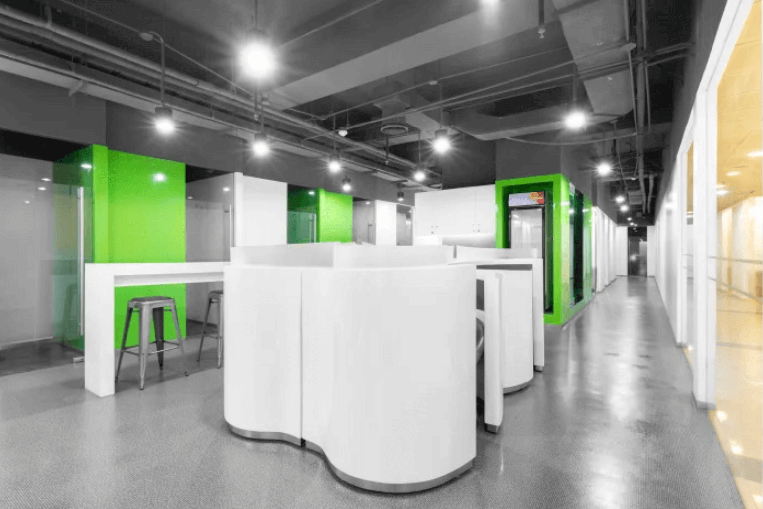 Filinvest One Building