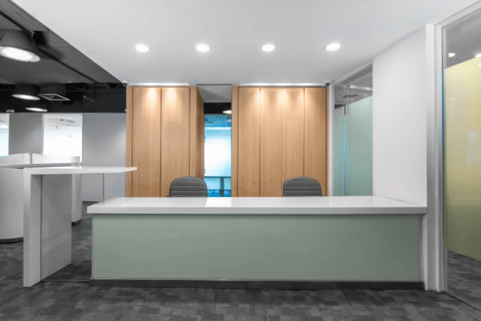 Commerce and Industry Plaza