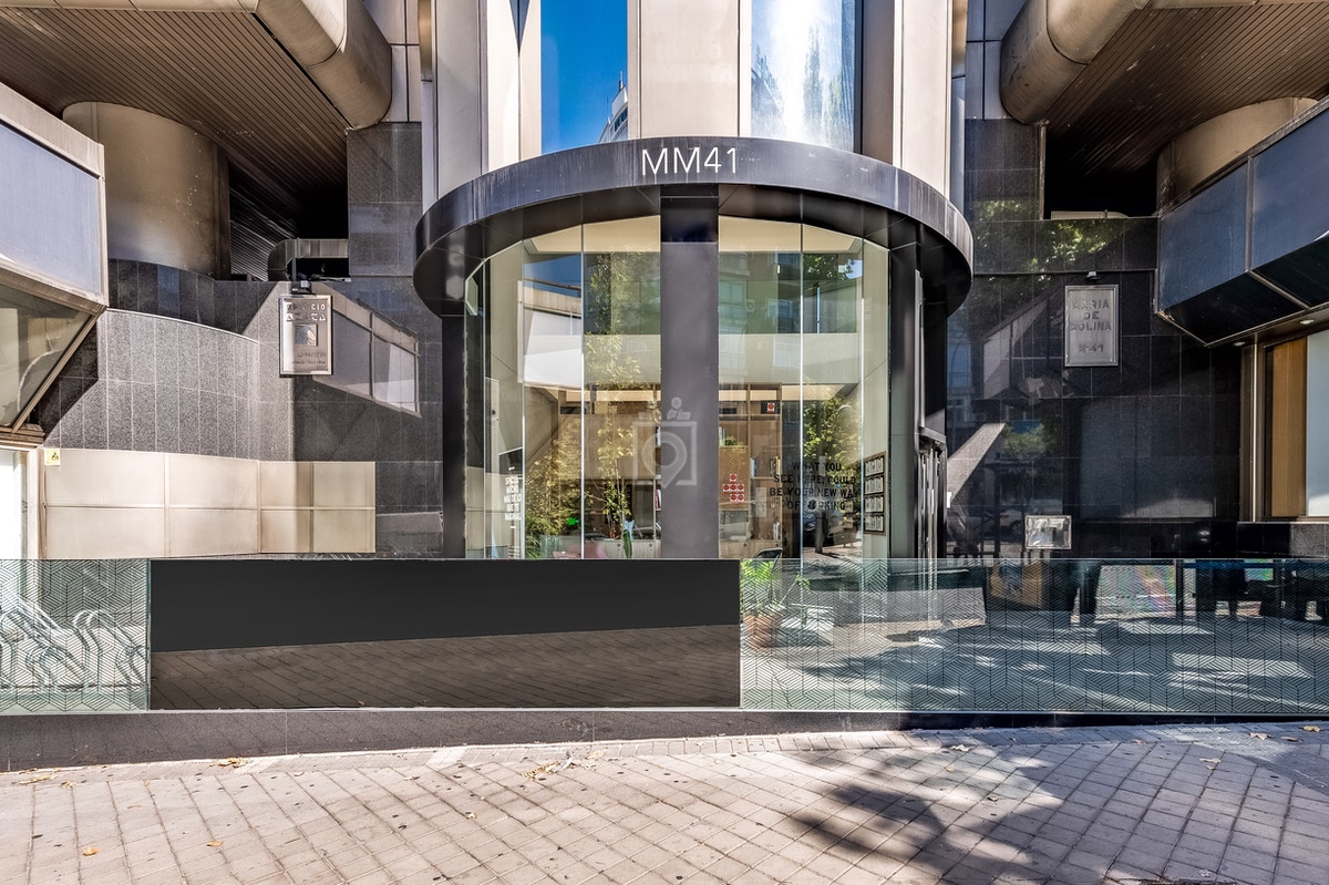 Calle de Maria de Molina 41