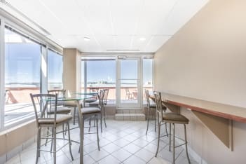 One Executive Place photo 7