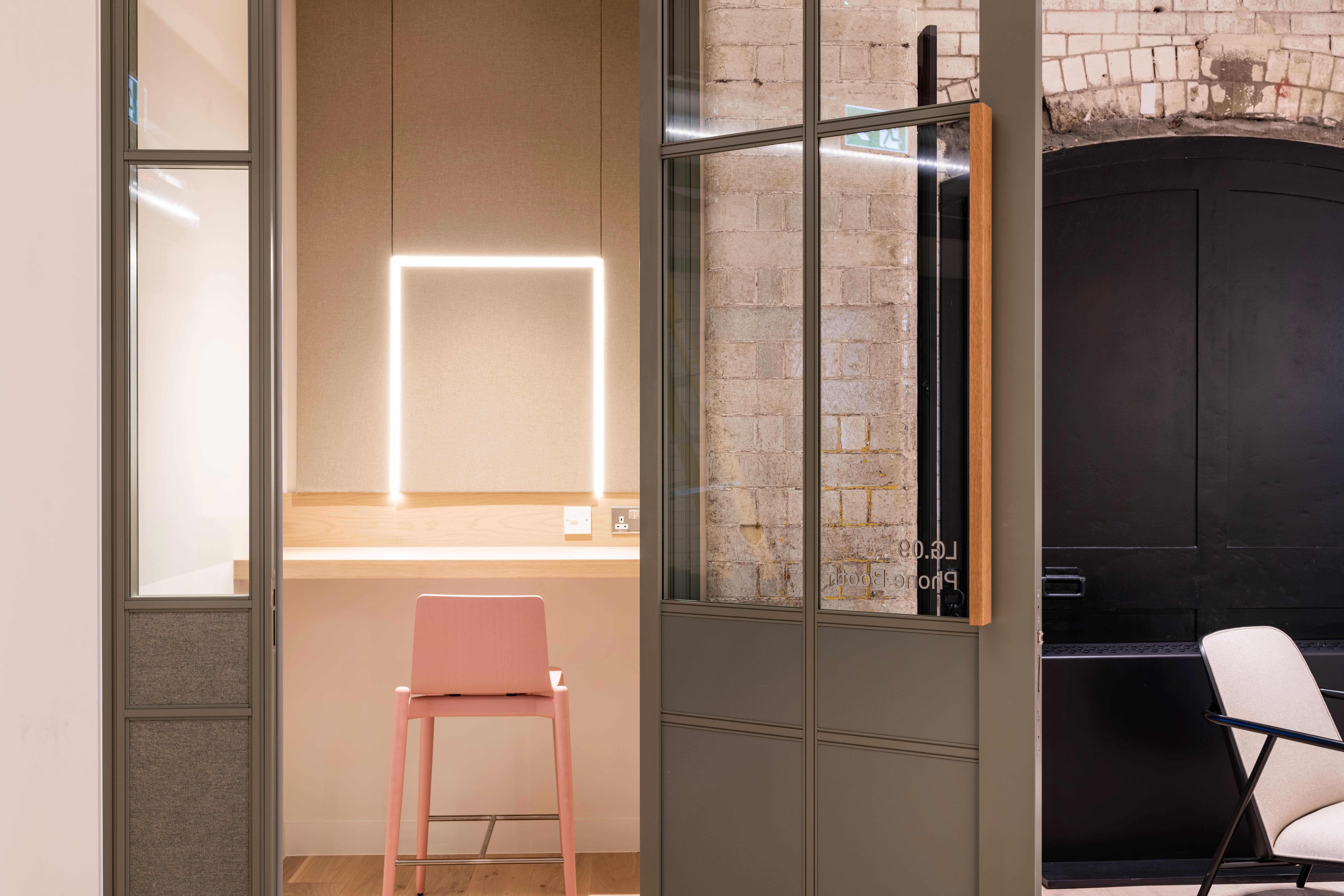 Greencoat Place photo 6