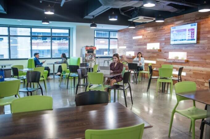 V Corporate Centre photo 3