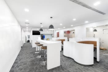 Platinum Tower photo 8