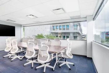 Metro Office Park 7