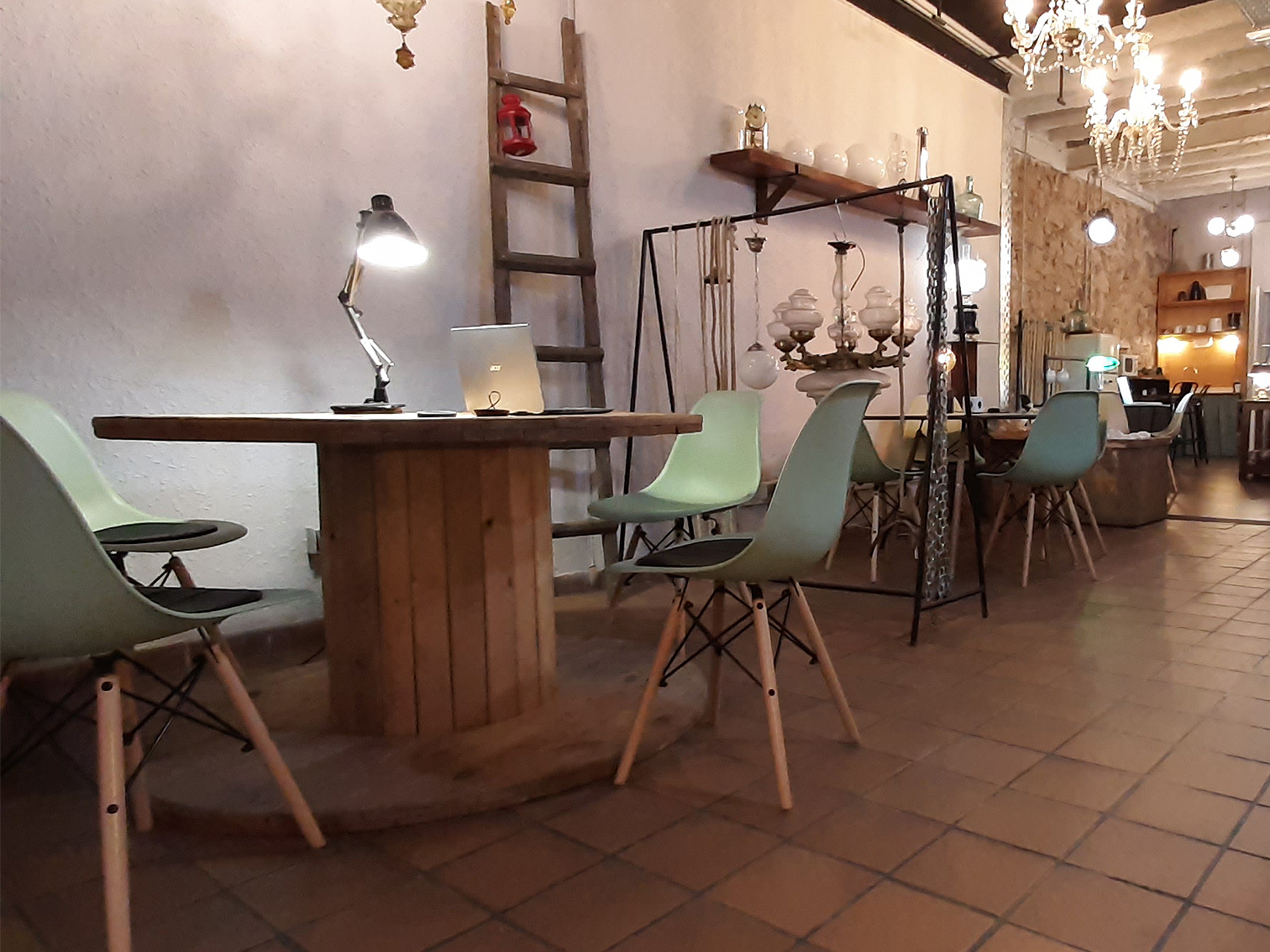 Gracia neighbourhood photo 8