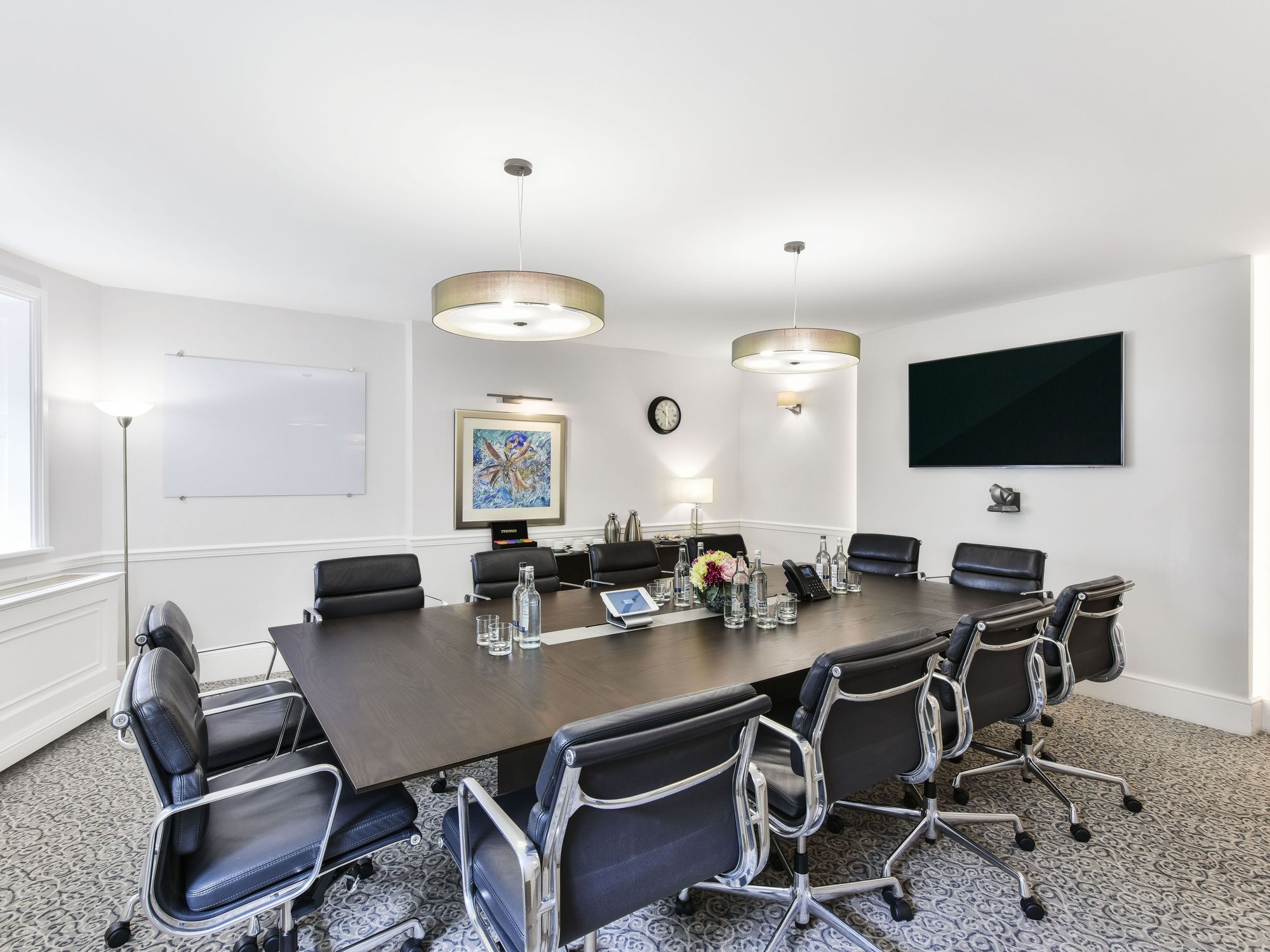 32 Curzon Street photo 6