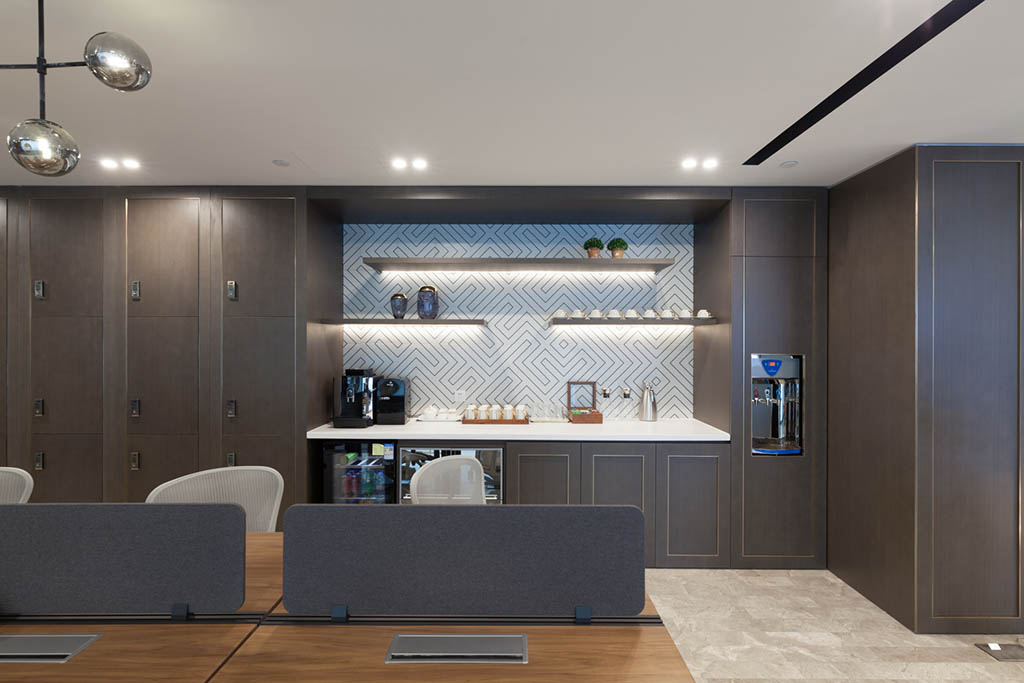 Xi'an Enterprises Headquarter Building photo 3