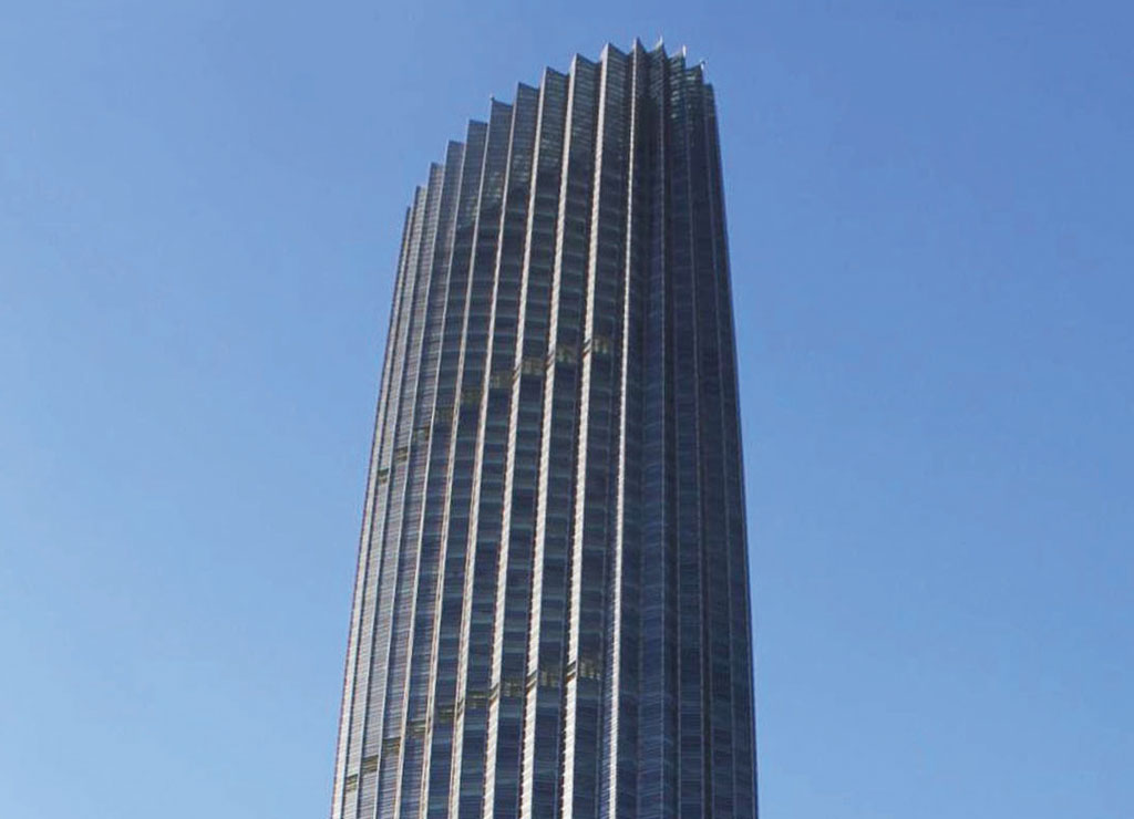 Tianjin World Financial Center photo 2