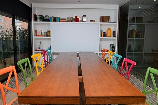 Headquarters Calle 80