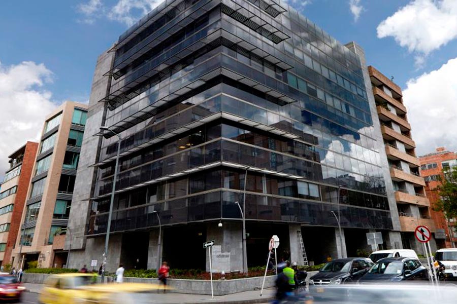  Headquarters Street 90