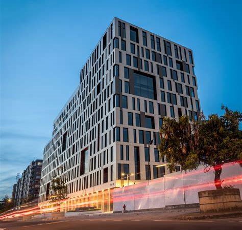 Business Center Central Point