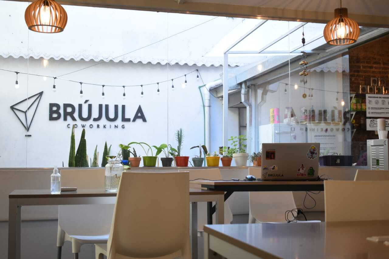 Brújula Coworking photo 10