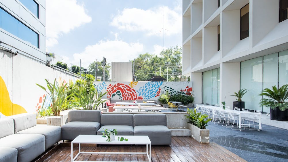 Mariano Escobedo 595