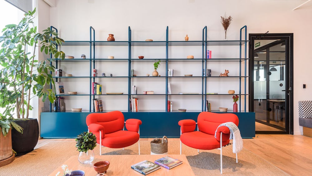 Avenida Constitución 2050