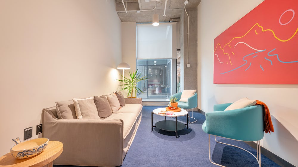 Avenida Lázaro Cárdenas 2225