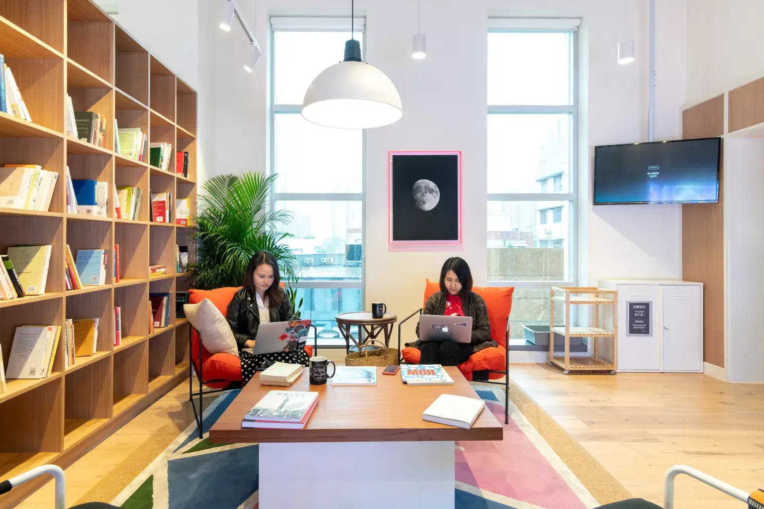 Dama Station Business Center photo 5