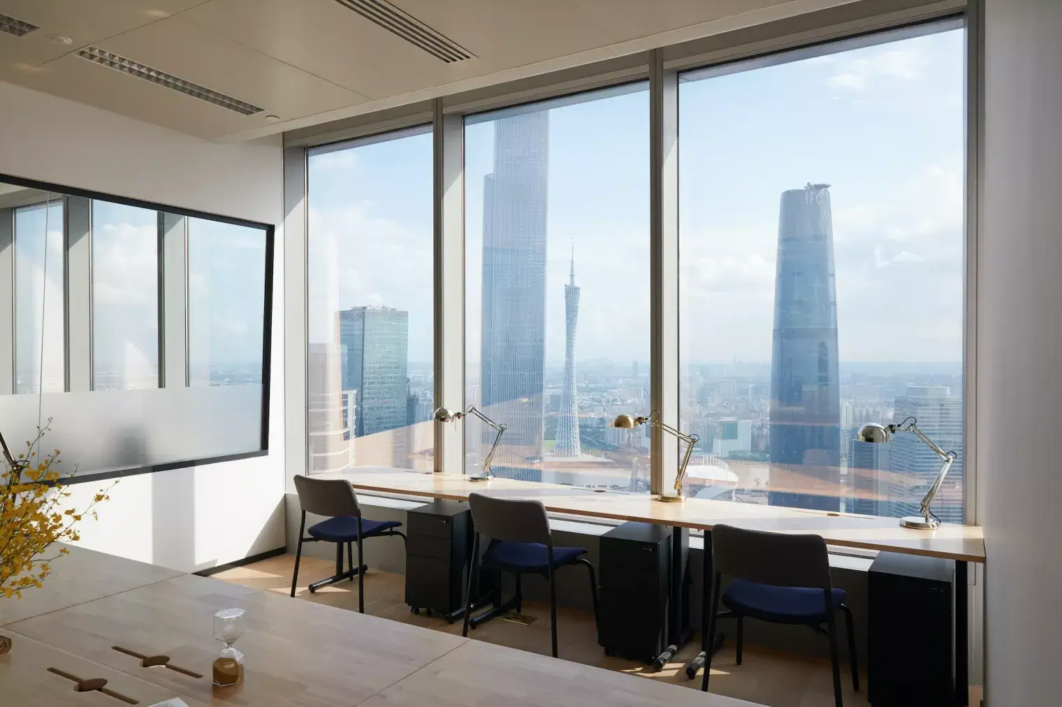 Yuexiu Financial Building photo 5