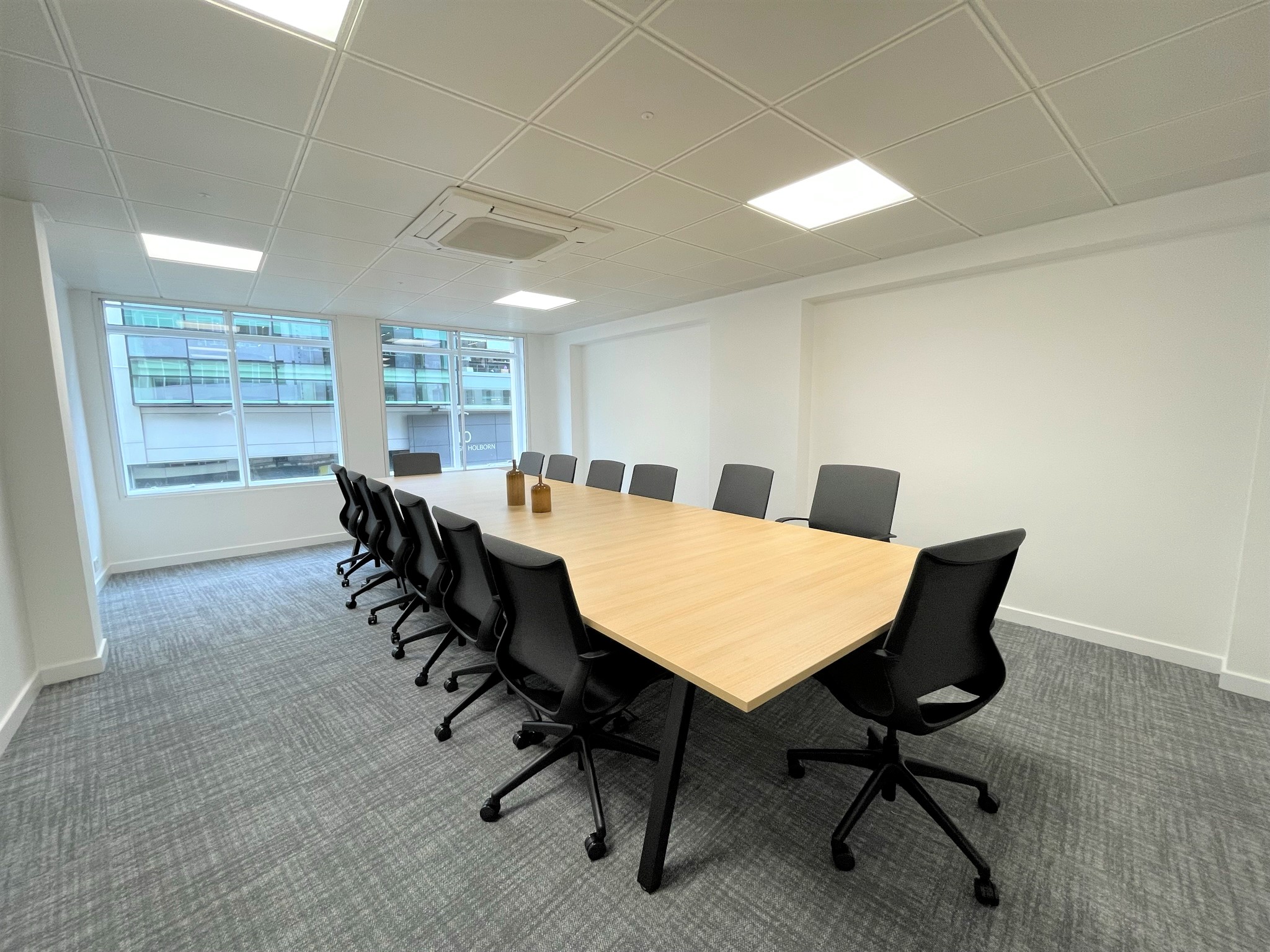 233 High Holborn photo 4