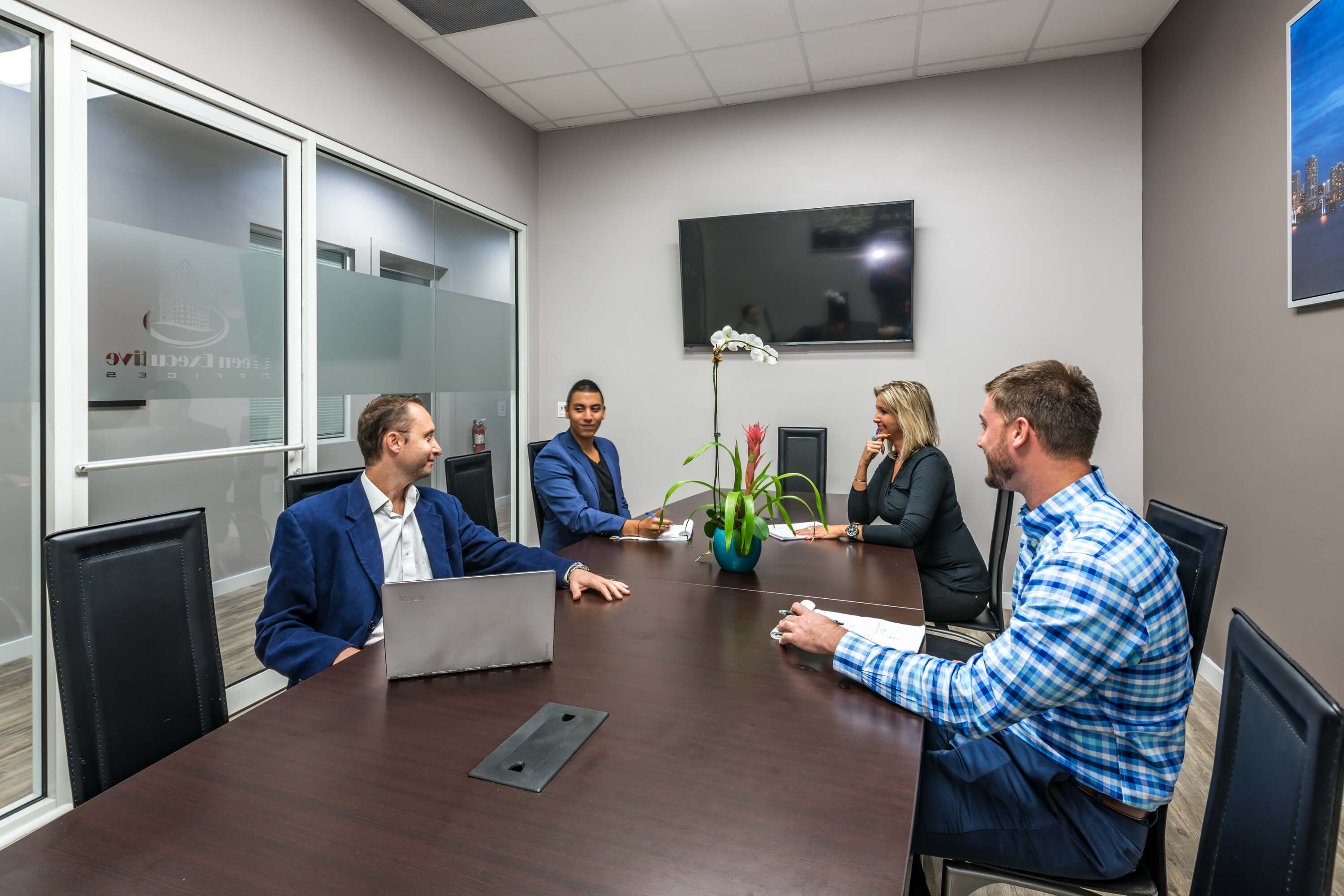 Green Executive Offices photo 8