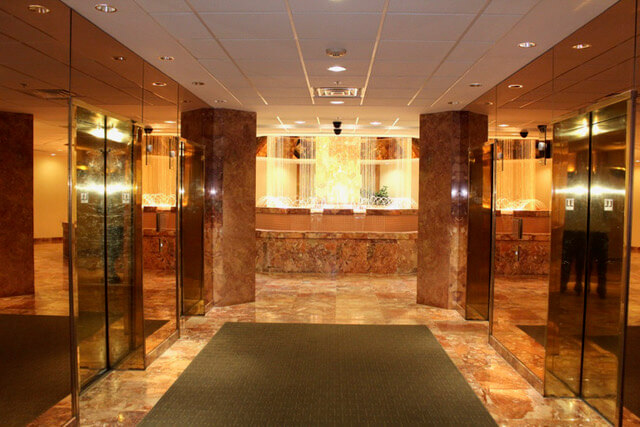 Crown Centre photo 10