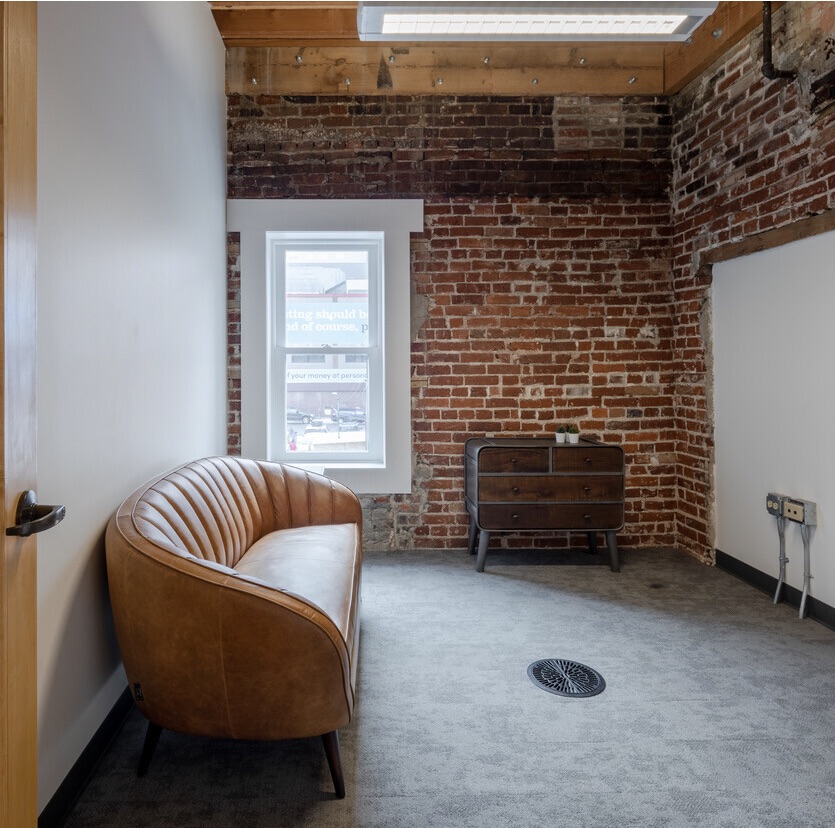 1514 Curtis Street photo 5