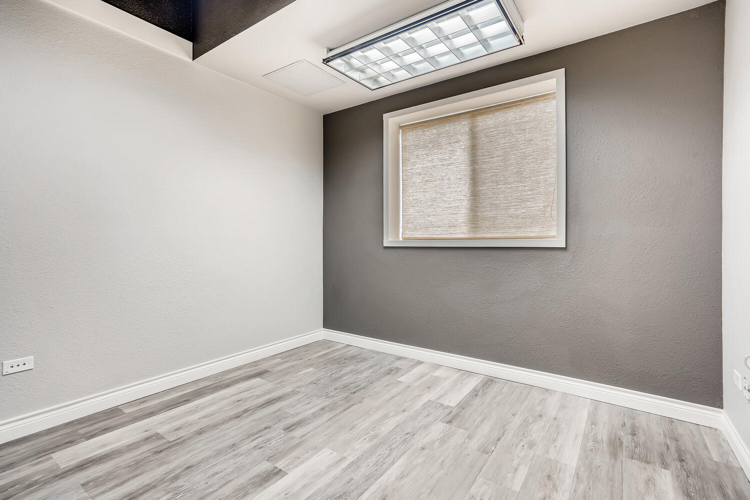 2120 West 7th Avenue