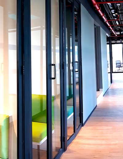 Joy W Business Center photo 6