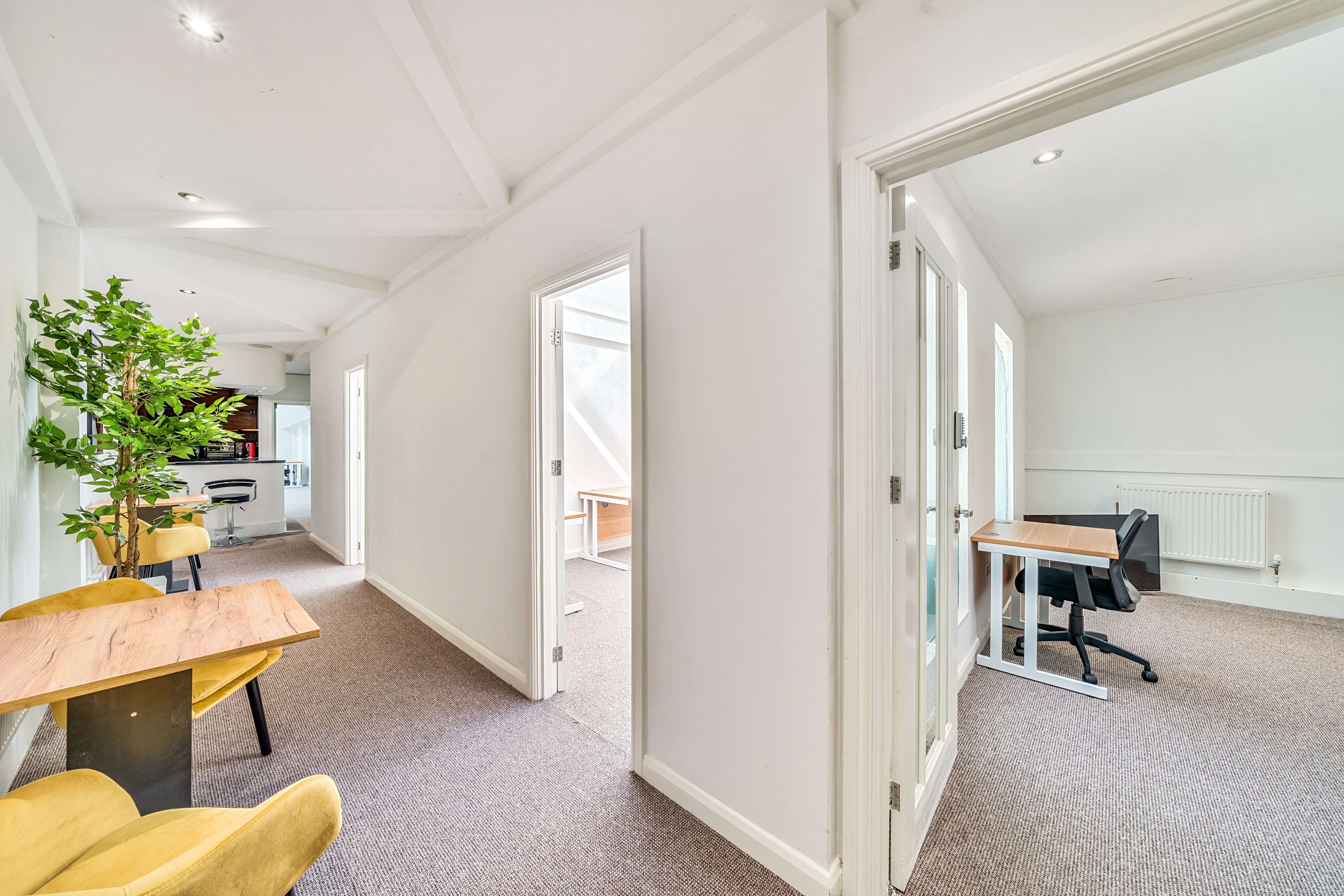 Hub 56 (Waterloo) photo 5